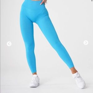 Nvgtn Aqua curve seamless leggings